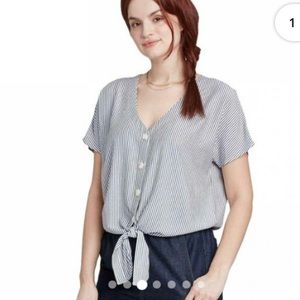 Universal Thread Size Small Short Sleeve V Neck Button Down Front Tie Blouse NWT